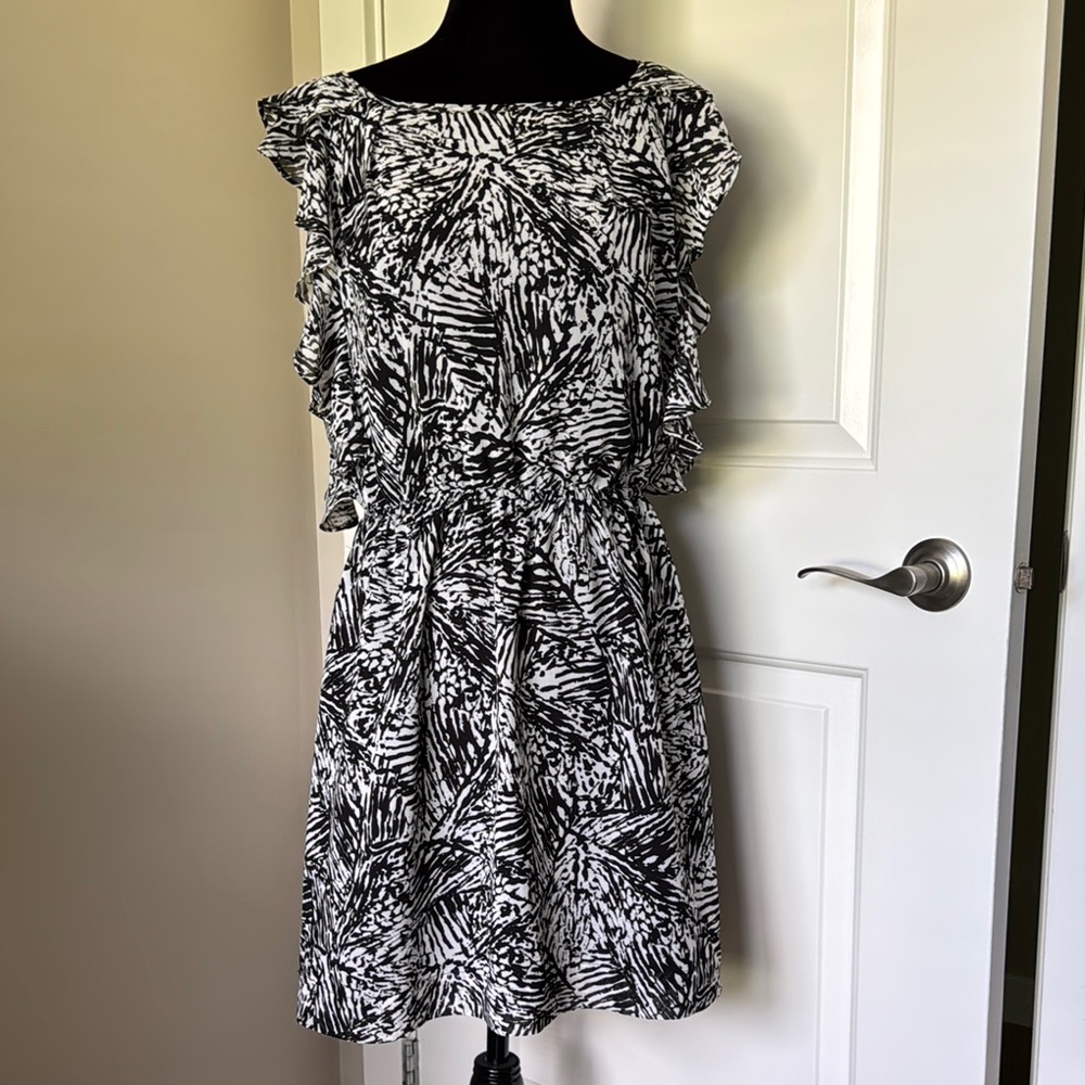 BCBGeneration Ruffles Dress